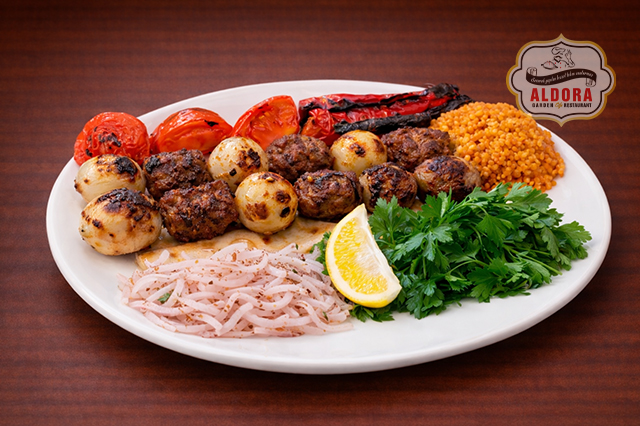 Soğan Kebabı